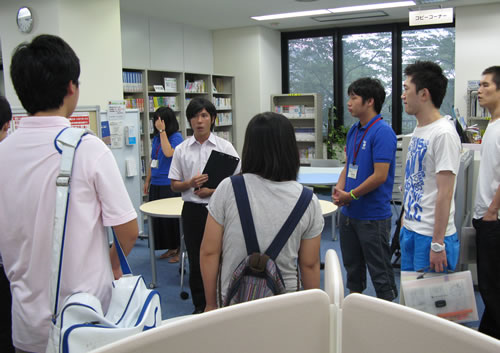 法律経済専門学校・留学生ライフ「特別行事で東京の丸の内を散策しました。」